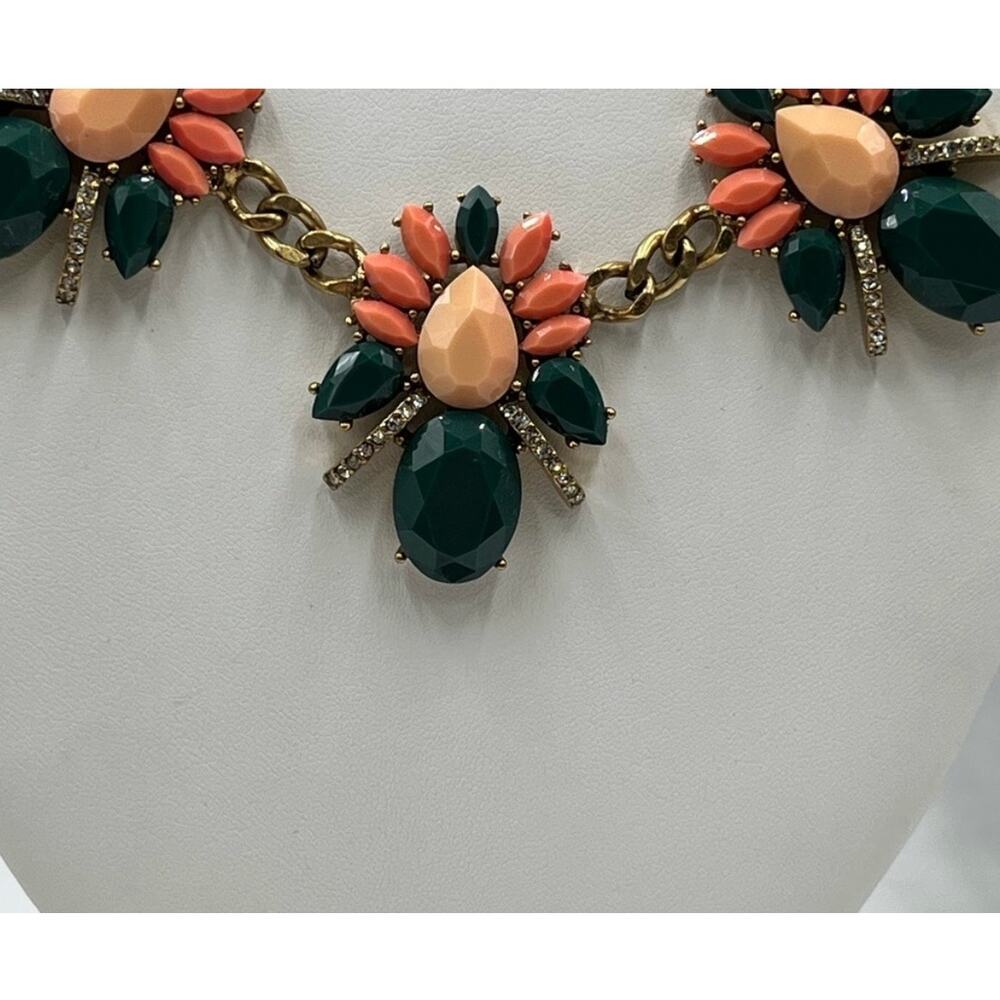 J. Crew Rhinestone Peach Green Salmon‎ Gold Tone Chain Statement Necklace New - Picture 7 of 12